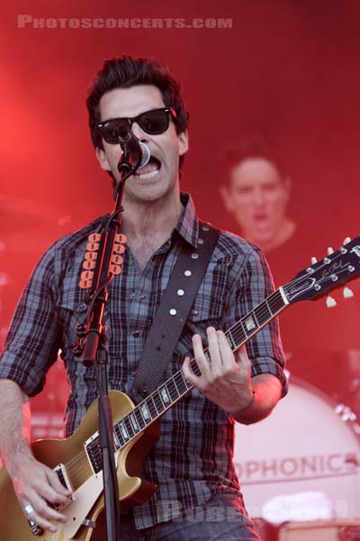 STEREOPHONICS - 2010-08-28 - SAINT CLOUD - Domaine National - Grande Scene - 